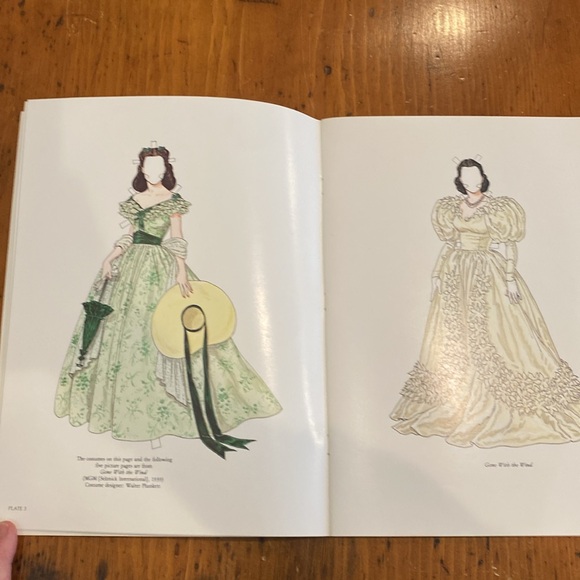 Vintage NWOT Vivian Leigh paper doll book by Tom Tierney Gone With the Wind - Picture 5 of 11